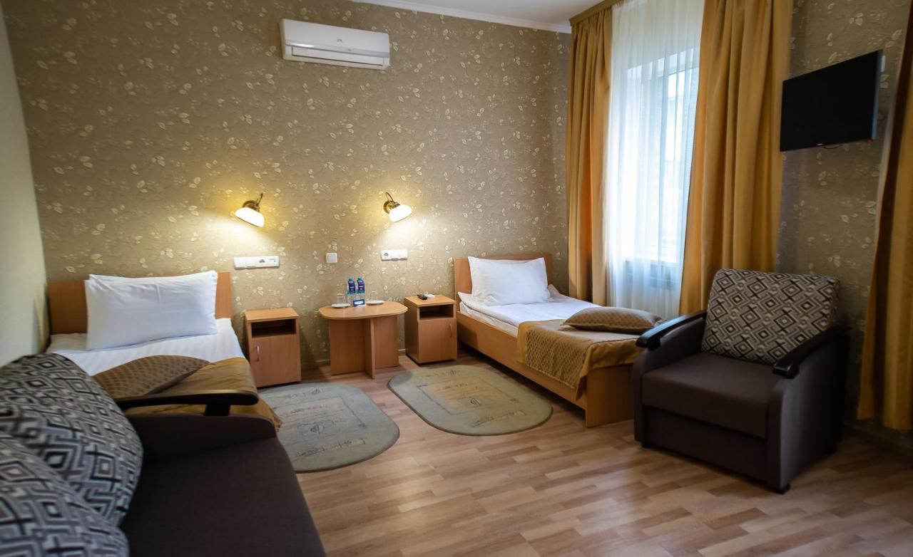 Salute Hotel Kiev Dış mekan fotoğraf