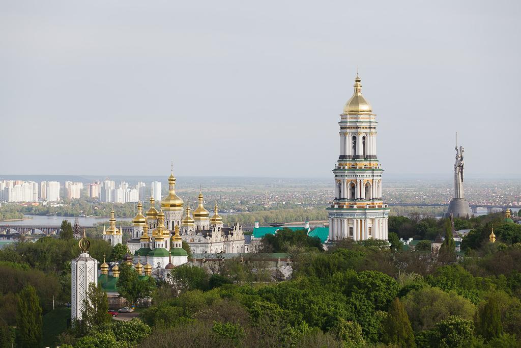 Salute Hotel Kiev Dış mekan fotoğraf