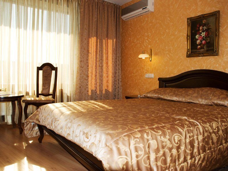 Salute Hotel Kiev Dış mekan fotoğraf