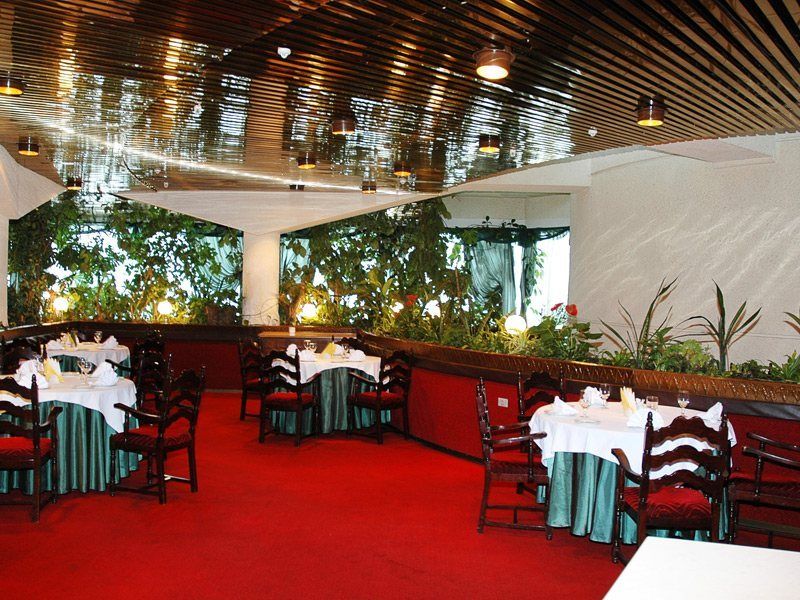 Salute Hotel Kiev Dış mekan fotoğraf